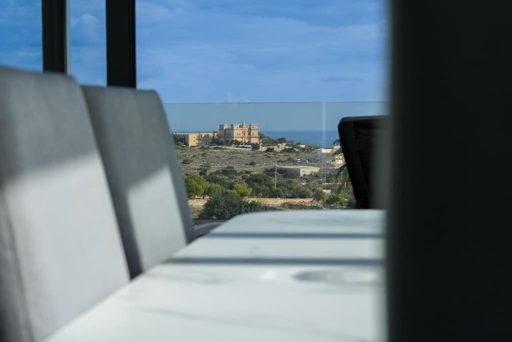 Lägenhet Lux Sea&country Views With Pool Mellieħa